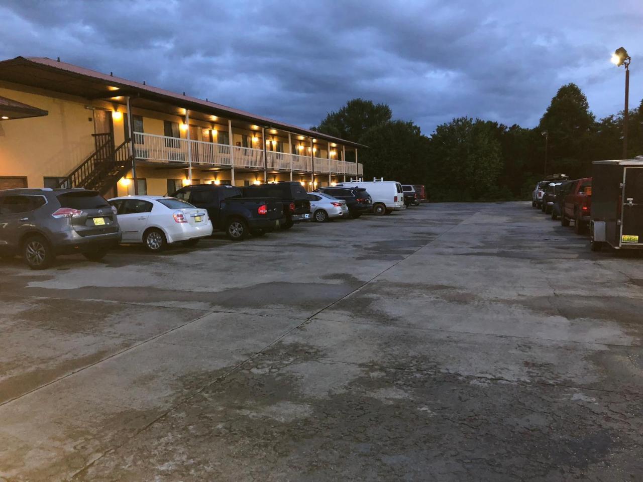 Motor Inns Of America Madisonville Extérieur photo